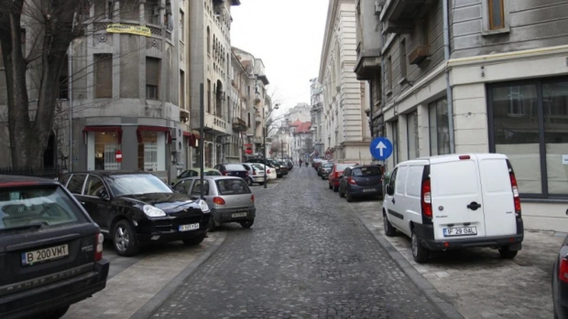 Tarifele majorate în centrul Capitalei pentru parcarea stradală - în vigoare de duminică