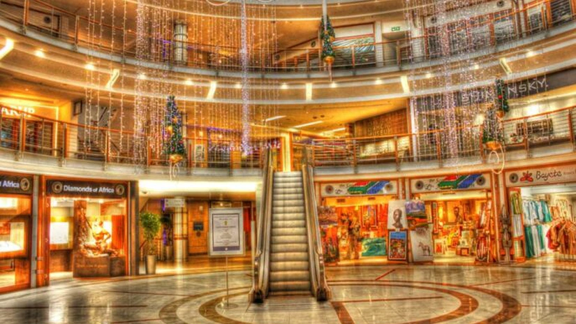 Piaţa produselor de lux va stagna la 249 miliarde de euro în acest an