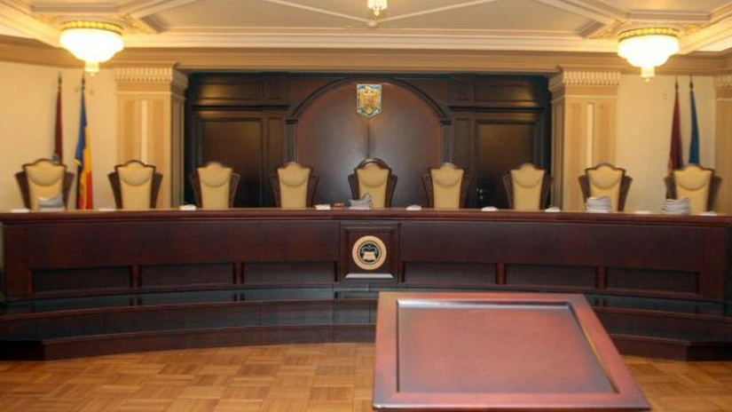 CCR discută sesizările lui Iohannis asupra modificărilor aduse legii CSM şi asupra legii privind statutul judecătorilor şi procurorilor