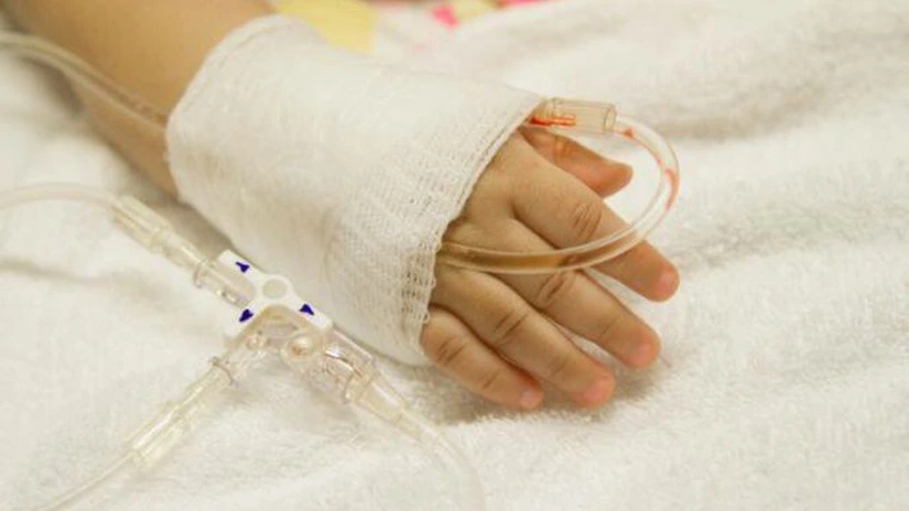 Aproape 300 de noi cazuri de rujeolă au fost confirmate în ultima săptămână. 27 de morţi în toată ţara