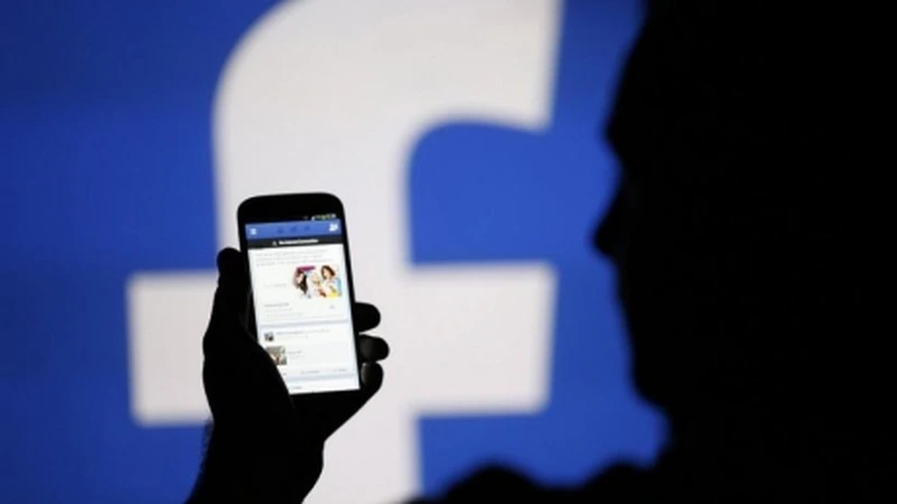 Marea Britanie: Facebook a şters 