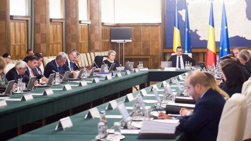 20 de miniştri au depus cereri de retragere a demisiilor