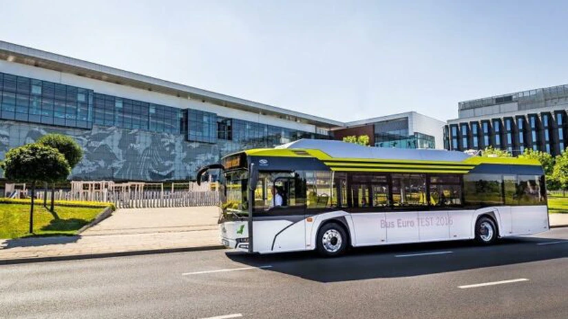 Primăria Cluj-Napoca va cumpăra 30 de autobuze electrice, dotate cu wifi, camere video, aer condiţionat. Un vehicul costă aproape 500.000 euro