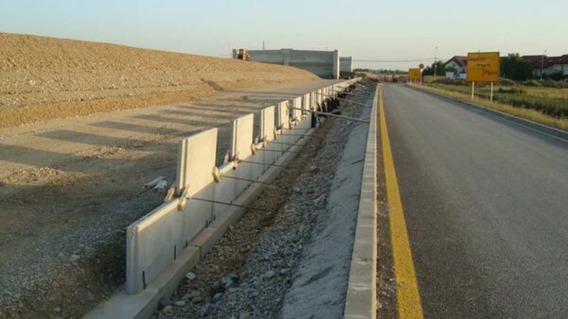 Autostrada Borş-Suplacu de Barcău: Ministrul Transporturilor o împarte în trei secţiuni pentru a se evita un constructor neserios