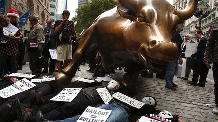 10 ani de la criza băncilor: cât a pierdut şi cât a câştigat America