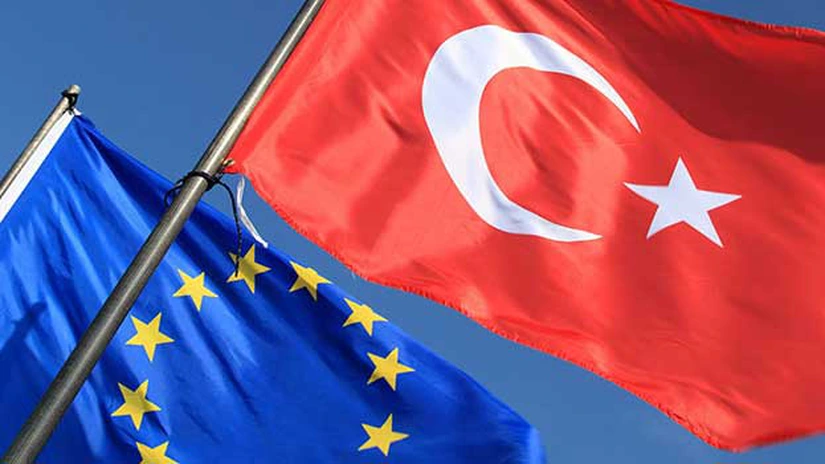Negocierile de aderare cu Turcia ar trebui suspendate din cauza invaziei în nordul Siriei, afirmă preşedintele PE