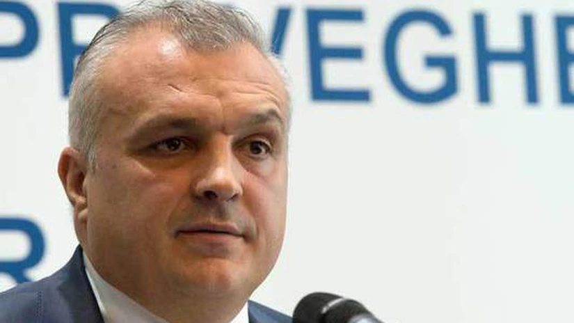 Constantinescu (ASF): doar una din trei persoane au educaţie financiară, la nivel mondial. România este sub această medie