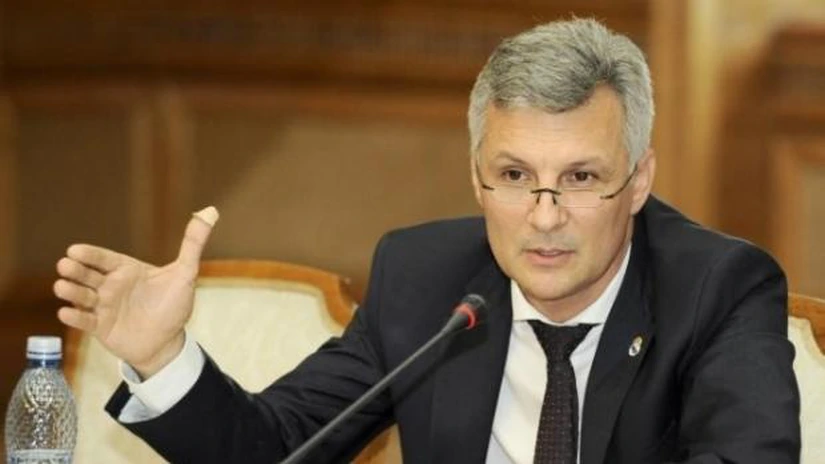 Propunerea lui Zamfir pentru BNR şi Guvern: decuplarea rapidă a ROBOR de ratele românilor