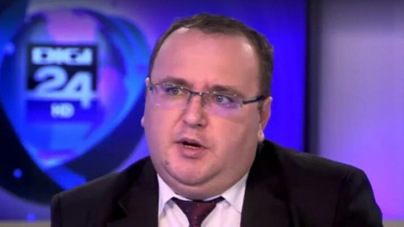 Fiscalistul Adrian Benţa: chiar dacă eşti şi salariat, depui Declaraţia 600