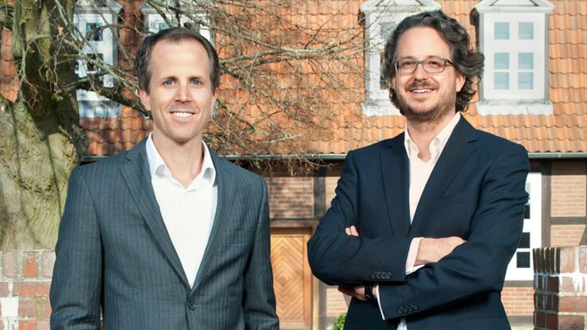 Sennheiser, unul dintre cei mai cunoscuţi producători de echipamente audio din lume, va construi o fabrică la Braşov VIDEO