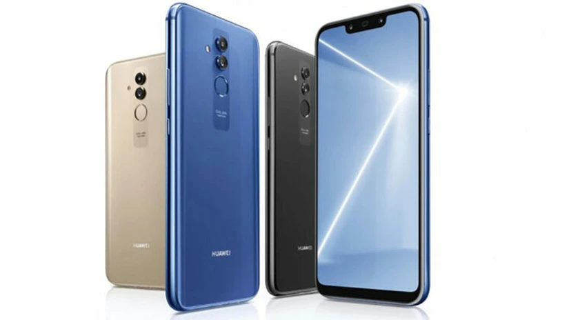 Cel mai nou telefon Huawei Mate 20 lite, disponibil oficial în România