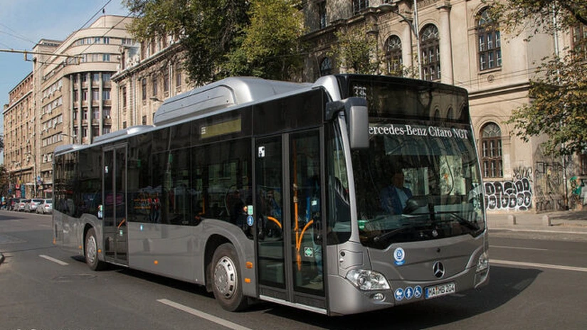 Noul autobuz de la Mercedes, Citaro NGT, circulă în teste pe linia 336 din Capitală FOTO VIDEO