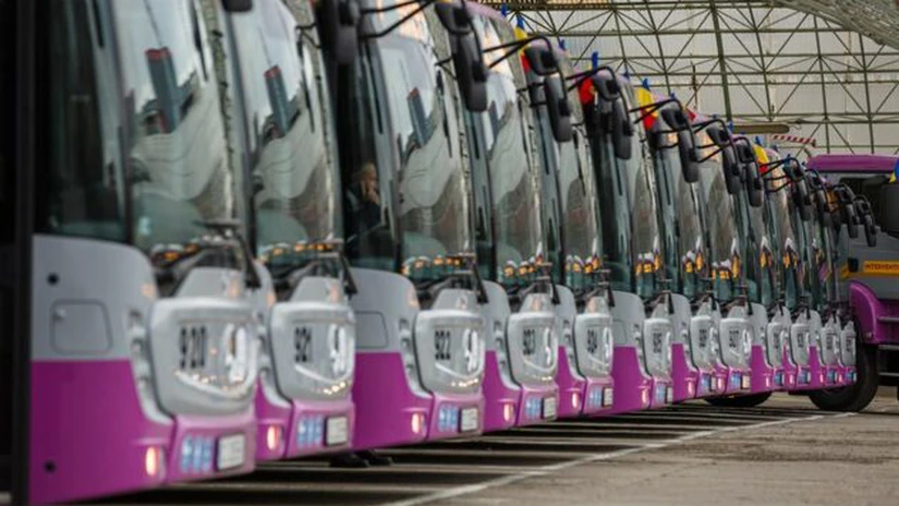 Azi au fost puse în circulaţie 30 de autobuze noi Mercedes - Benz Conecto la Cluj-Napoca FOTO
