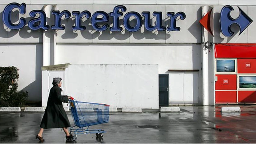 Controale ANPC în lanţul Carrefour. Două magazine ar putea fi închise pentru şase luni - VIDEO