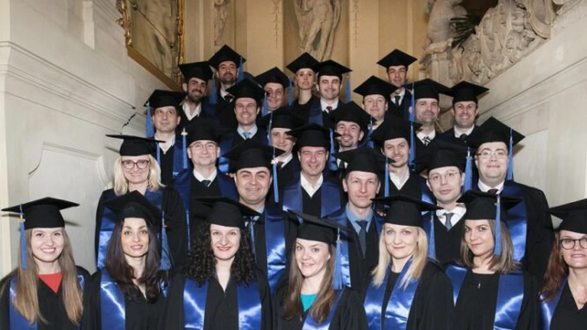 De ce se înscriu managerii români în programe de EMBA