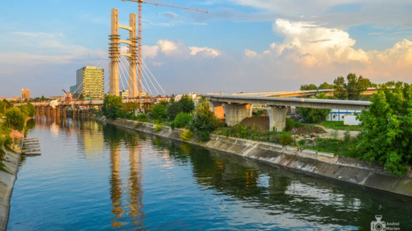 Primăria Bucureşti: Pasajul Ciurel va fi gata în 2019. Se va construi un giratoriu care să preia circulaţia de pe noul pod hobanat