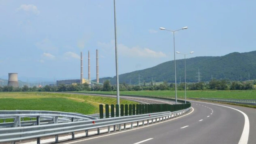 Autostrada Lugoj – Deva: cum arată loturile 3 şi 4 pe ultima sută de metri, înainte de inaugurare FOTOREPORTAJ