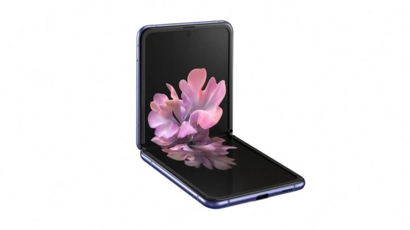 Samsung a prezentat oficial al doilea telefon pliabil Galaxy Z Flip şi Galaxy S20. Când vor fi disponible şi cât costă