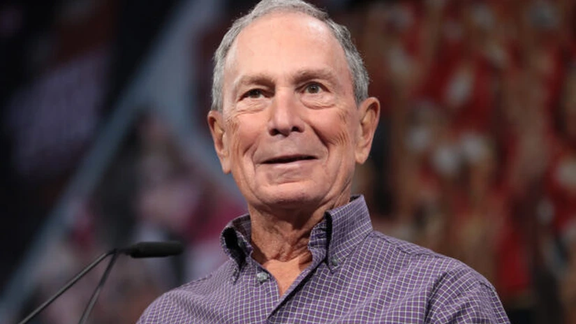 Magnatul Michael Bloomberg s-a retras din cursa de investire drept prezidențiabil al Partidului Democrat