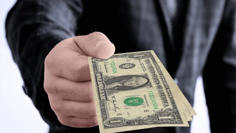 Valoarea globală a campaniilor de crowdfunding va ajunge la 12 miliarde de dolari în trei ani. Ce ţări sunt cele mai darnice