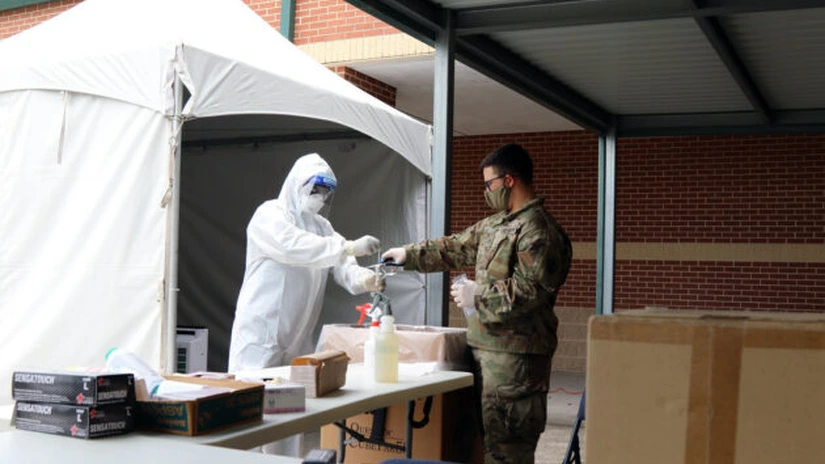 Statele Unite înregistrează, pentru a doua zi consecutiv, peste 70.000 de infectări cu noul coronavirus și peste 1.000 de decese