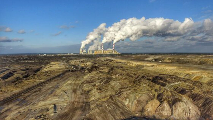 Guvernul de la Varșovia a adoptat un plan de strategie energetică până în 2040, care vizează scăderea dependenței de cărbune