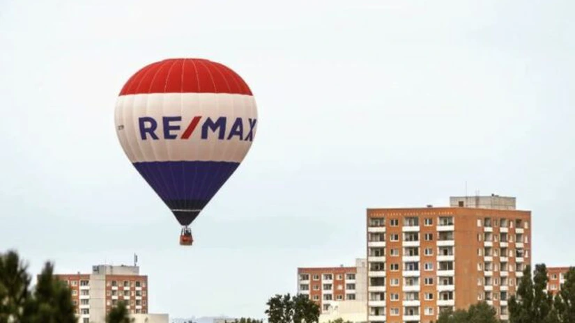 RE/MAX estimează o corecție medie între 5% și 10% a prețului pentru apartamente în România, cu variații în funcție de oraș