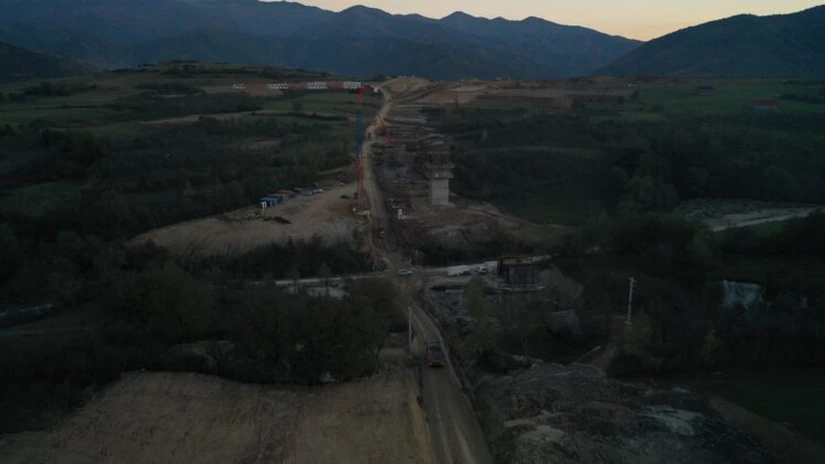 Autostrada Sibiu-Pitești: tronsonul 1 ar putea fi deschis circulației până la sfârșitul anului 2022 - API