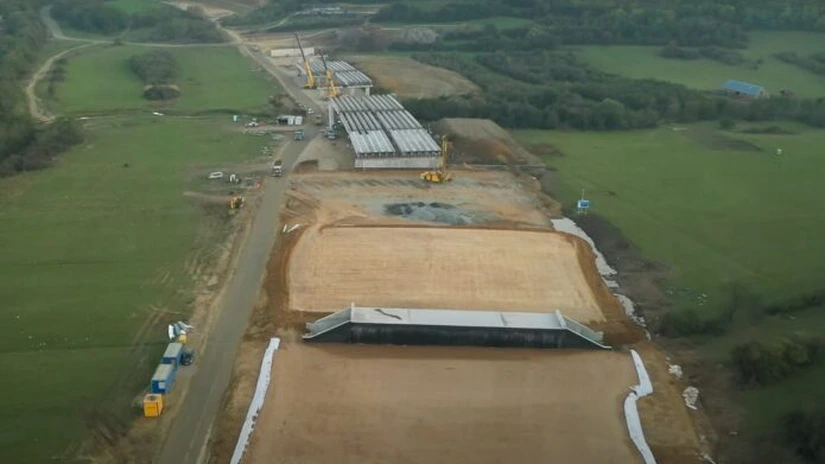 Autostrada Sibiu – Pitești: Lucrările pe secțiunea 5 Curtea de Argeș – Pitești încep în maximum două luni – ministrul Transporturilor