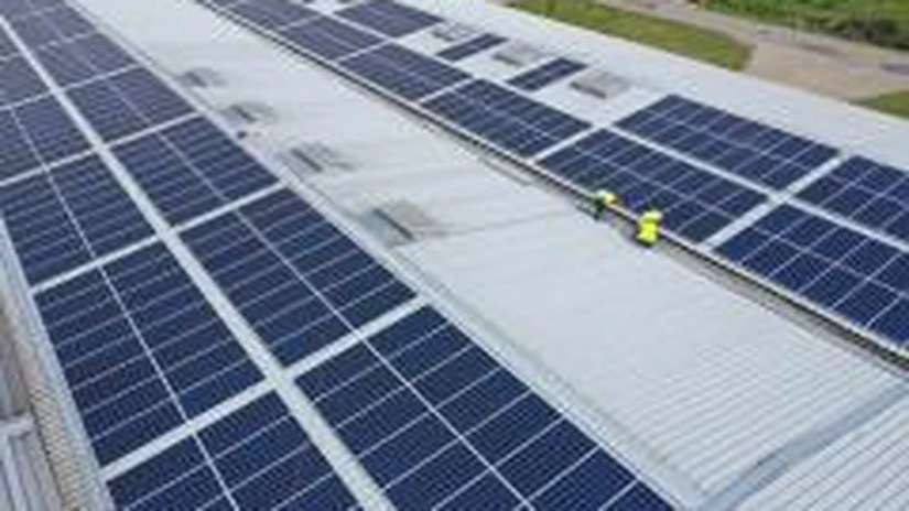 Compania Enel X a finalizat instalarea a trei sisteme de panouri fotovoltaice în Arad și Sebiș