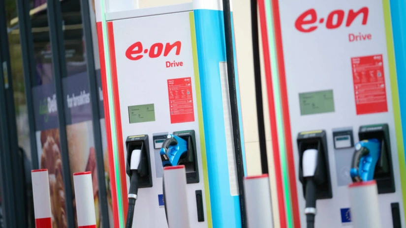 E.ON Drive ajunge la 100 de puncte de încărcare pentru maşini electrice în România