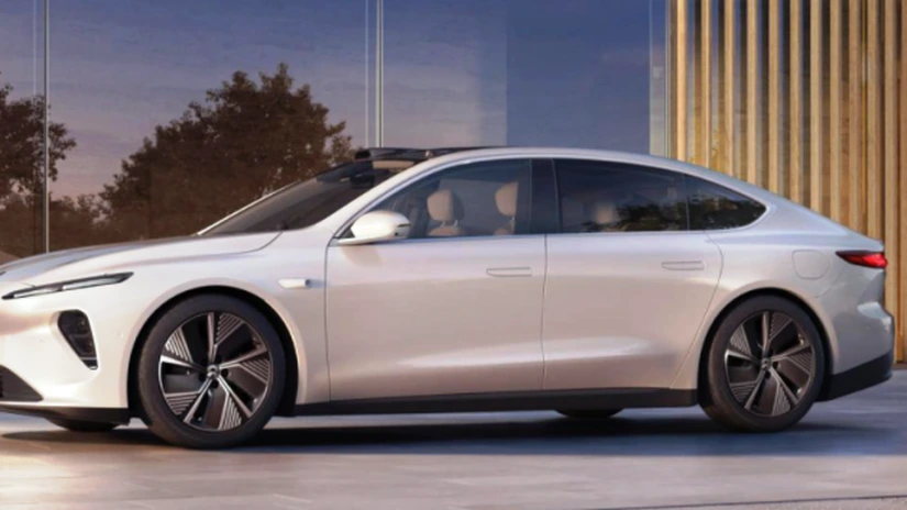 Nio a lansat ET7, un concurent pentru Tesla,  cu autonomie de 500 km și 700 km