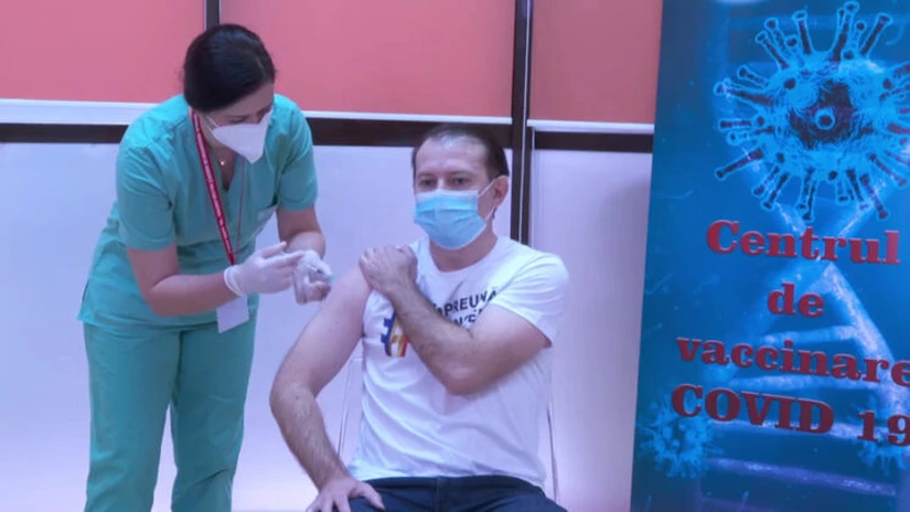 Florin Cîţu s-a vaccinat anti-COVID-19