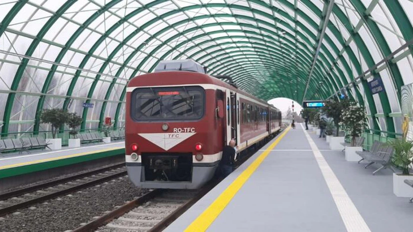 Trenul de Otopeni: CFR redeschide integral circulația pe linia Gara de Nord - Aeroport Henri Coandă