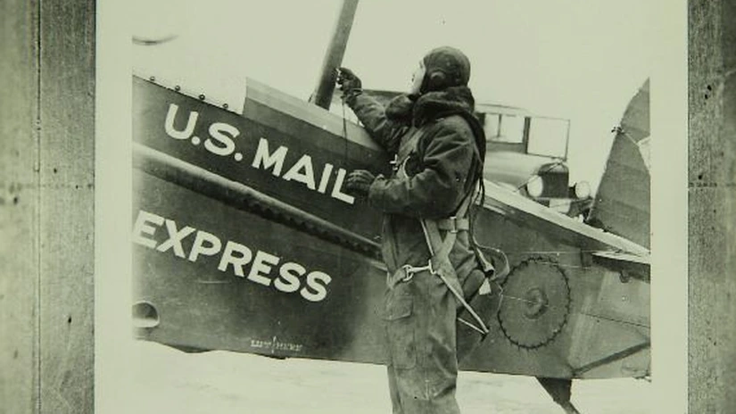 100 de ani de la primul zbor transcontinental pentru serviciul poştal San Francisco - New York