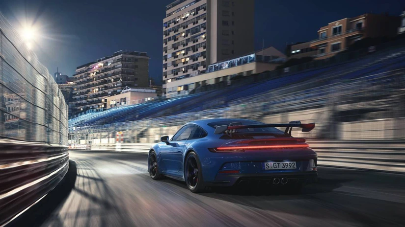 Porsche se așteaptă ca 2022 să fie un nou an cu recorduri de vânzări