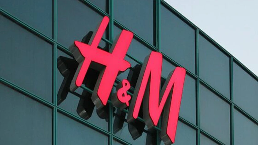 Suedia susține compania H&M după ce a fost boicotată în China pentru că a decis să nu mai cumpere bumbac provenit din munca forțată a uigurilor