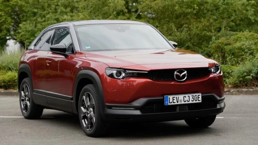 Mazda Motor Corporation accelerează planurile de electrificare