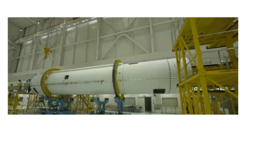 Coreea de Sud a prezentat în premieră versiunea completă pentru teste a unei rachete spațiale