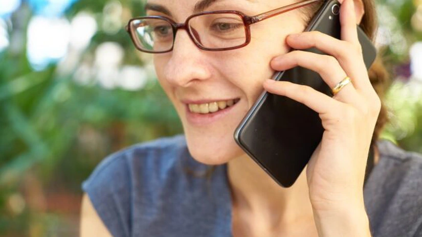Din 1 iulie, se ieftinesc apelurile telefonice pe mobil şi fix