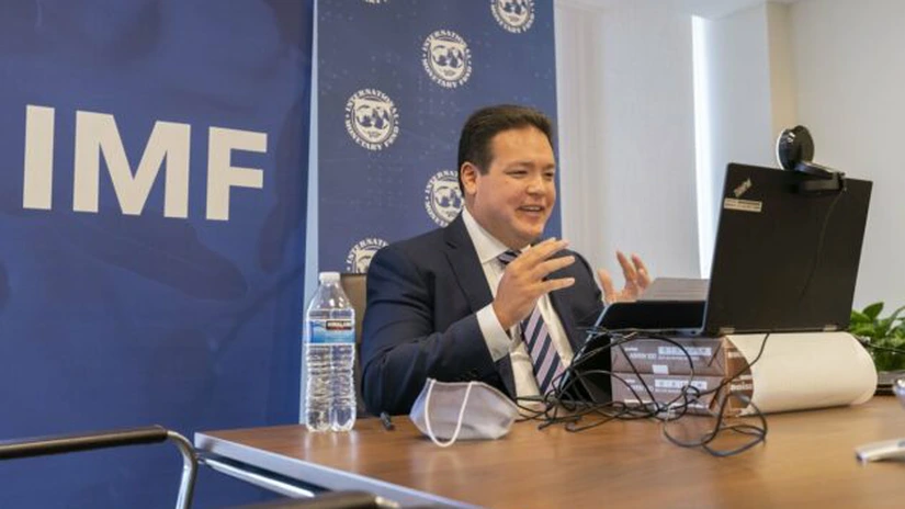 FMI îndeamnă statele să treacă de la salvarea economiilor la implementarea reformelor destinate creșterii economice