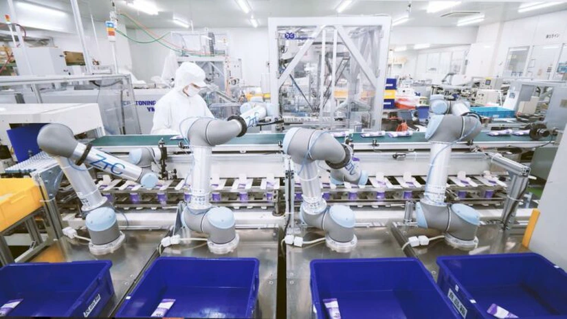 Universal Robots: 28% din IMM-urile producătoare din România planifică robotizarea în următorii 2 ani