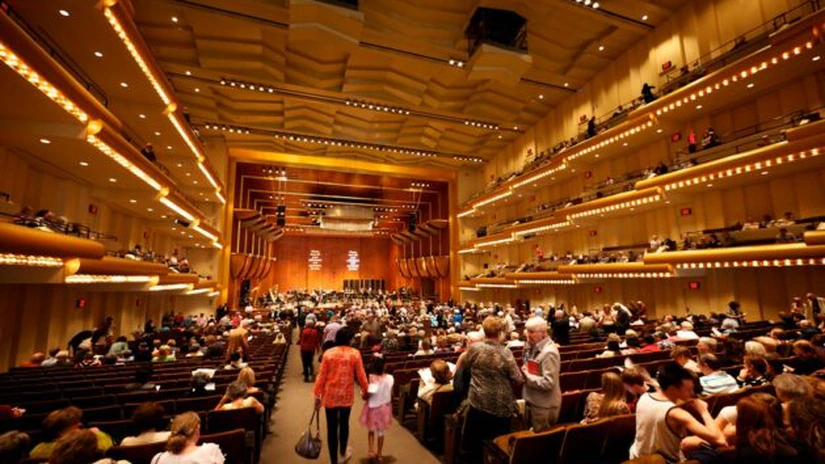 Filarmonica din New York își reia concertele după un an și jumătate de pauză