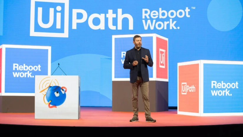 UiPath dezvoltă în premieră un parteneriat cu CrowdStrike pentru securizarea proceselor conduse de roboți
