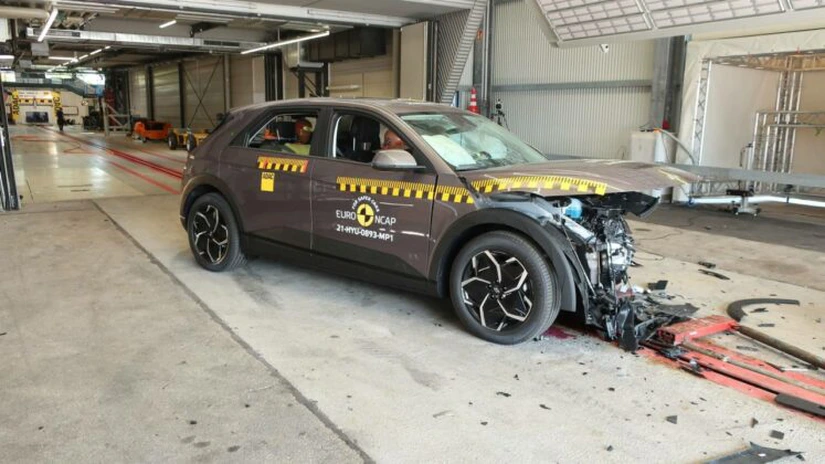 Patru modele de cinci stele și unul de patru la cele mai recente teste de siguranță EuroNCAP - VIDEO