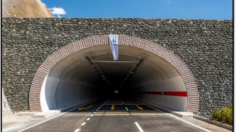 Autostrada Sibiu - Pitești: Săptămâna viitoare va fi semnat contractul pentru lotul 2 - Grindeanu