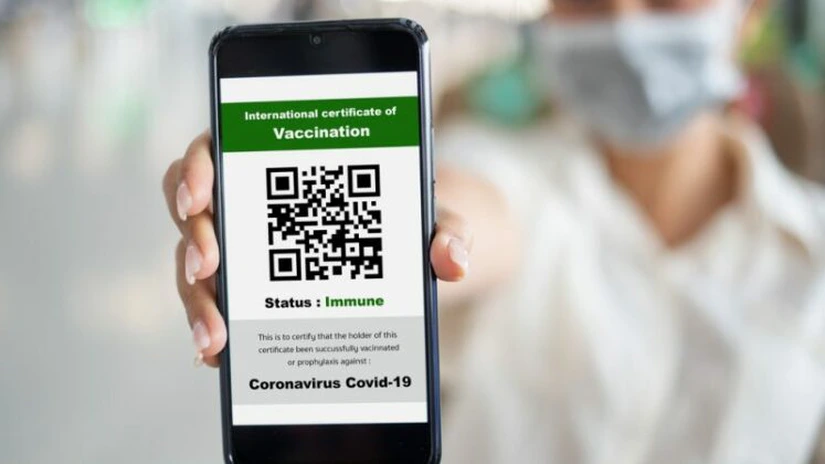 Certificatul electronic COVID-19 se va aplica la locul de muncă, atât la stat cât şi la privat - Ce cuprinde proiectul