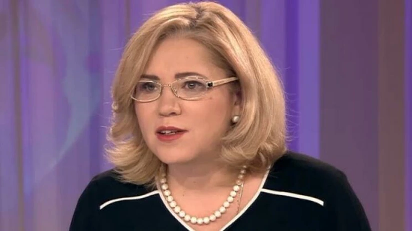 Corina Creţu: Salariul minim în România ar ajunge la 3.500 de lei dacă s-ar aplica indicatorul de 60% din salariul mediu brut