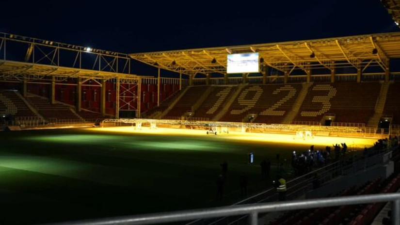 Lucrările la Stadionul Giulești au fost finalizate. Clubul Sportiv Rapid a preluat în mod oficial arena