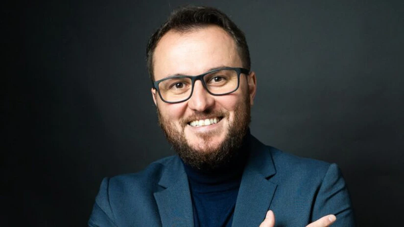 Companiile se orientează către campanii integrate de promovare online în 2022 - studiu